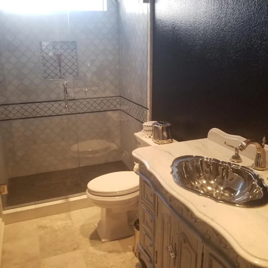 Professional plumbing work and bathroom remodeling in Hewitt